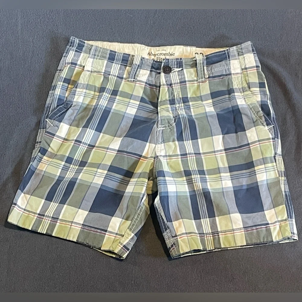 Abercrombie & Fitch plaid shorts mens size 30‎ NWOT